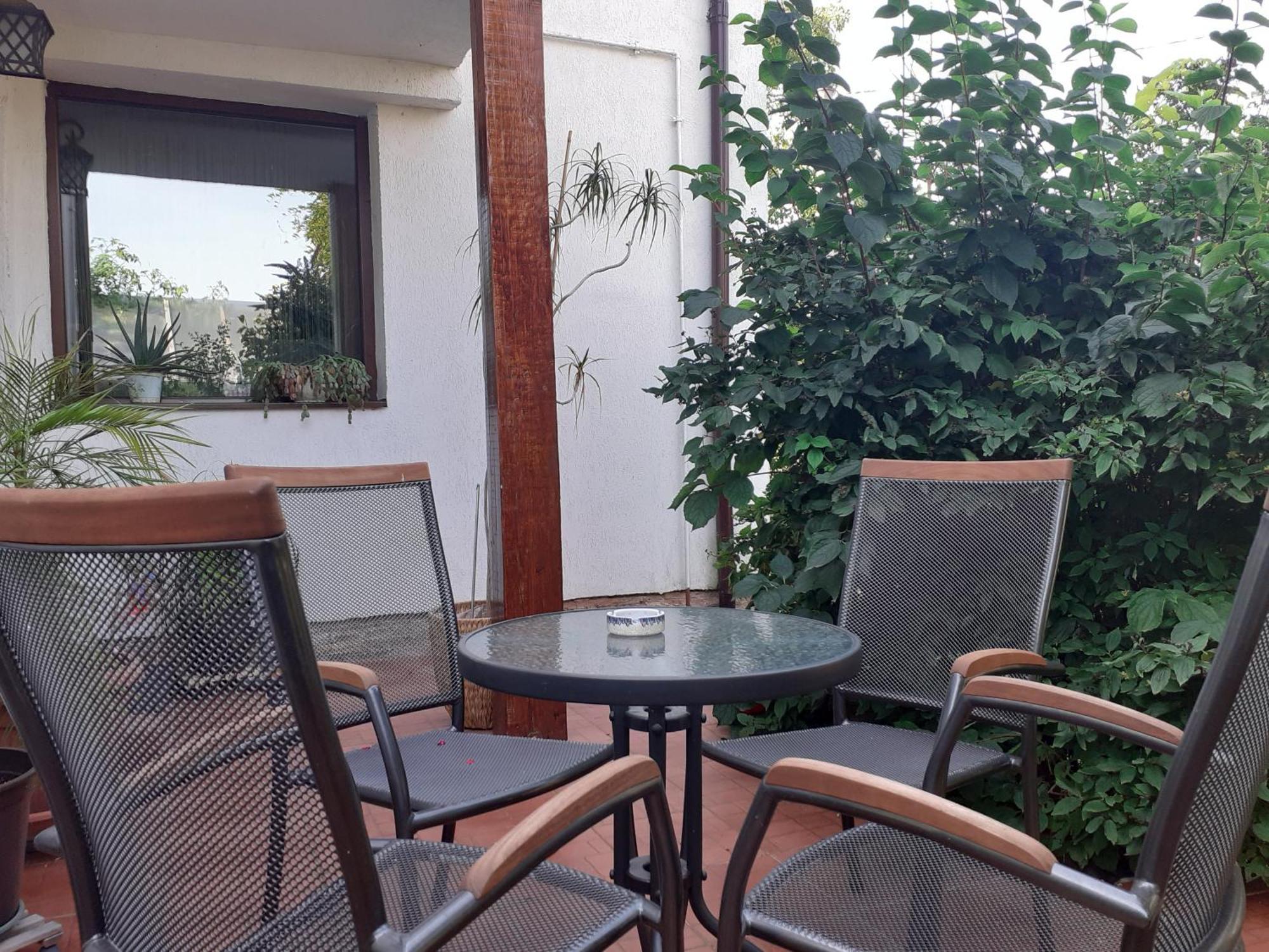 R-House Apartamento Braşov Exterior foto
