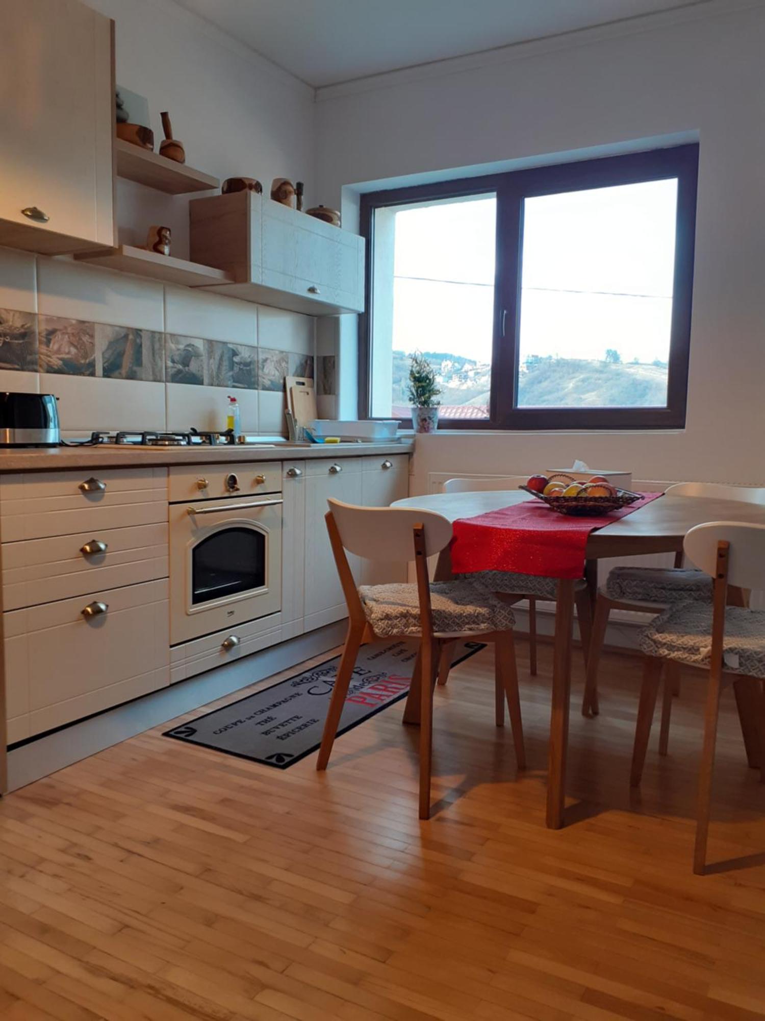 R-House Apartamento Braşov Quarto foto
